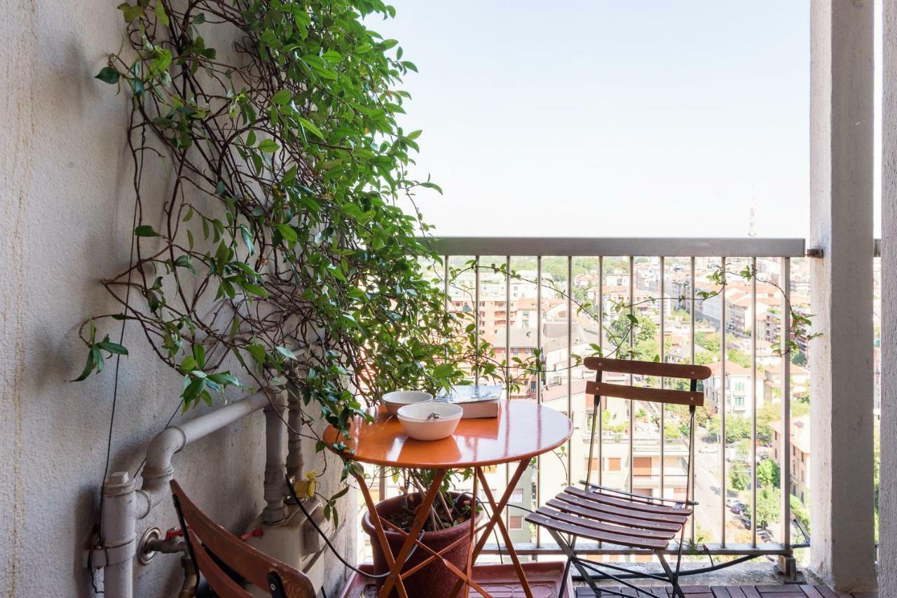 Joivy Homey 1-Bed With View Near Citylife Милан Экстерьер фото